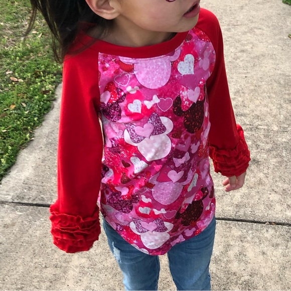 Minnie Hearts Ruffled Baseball Top - Picture 4 of 4